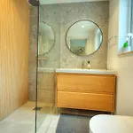 Stylish, Spacious 3 Bedrooms, 2 Bathrooms Kbas1-2 Διαμέρισμα