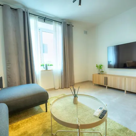 Stylish, Spacious 3 Bedrooms, 2 Bathrooms Kbas1-2 Apartman Gżira